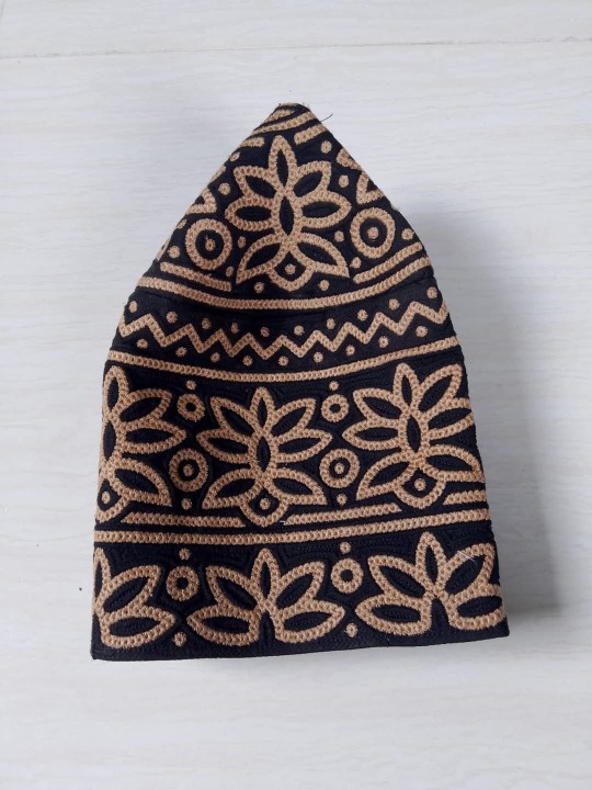 Omnai Barkati Namaz Caps Block Fabric  Buy in Bulk