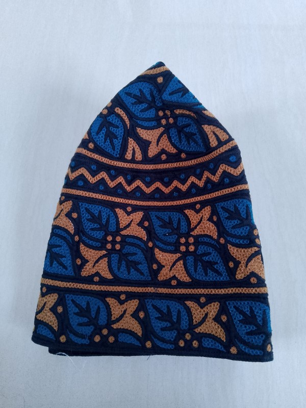 Bulk Omnai Barkati Muslim Caps , Block Fabric Islamic Caps Supply