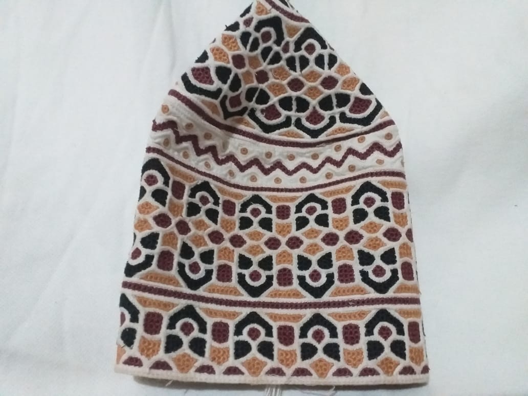 Breathable Fabric with Fine Computer Embroidery Omani Kumma Cap