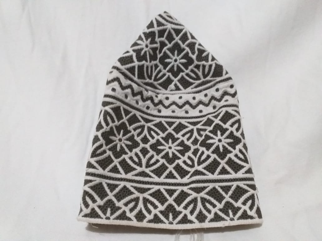 Authentic Omani Kumma with Detailed Computer Embroidery Design