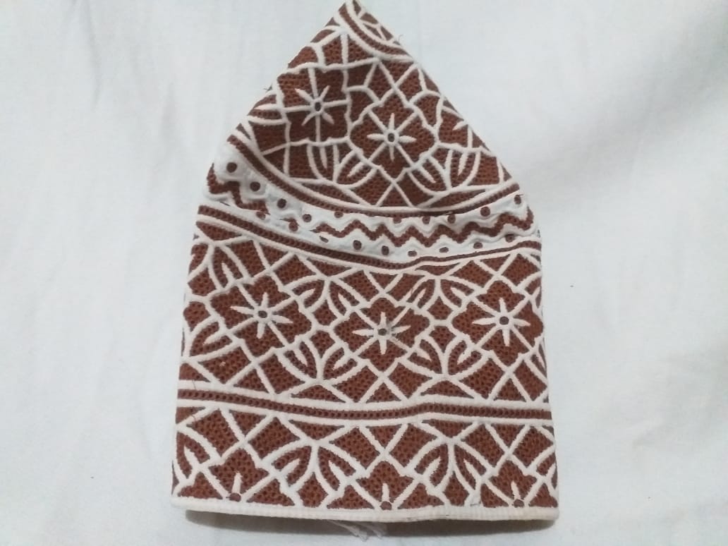 Classic Comfort Omani Kumma with Machine Precision Embroidery