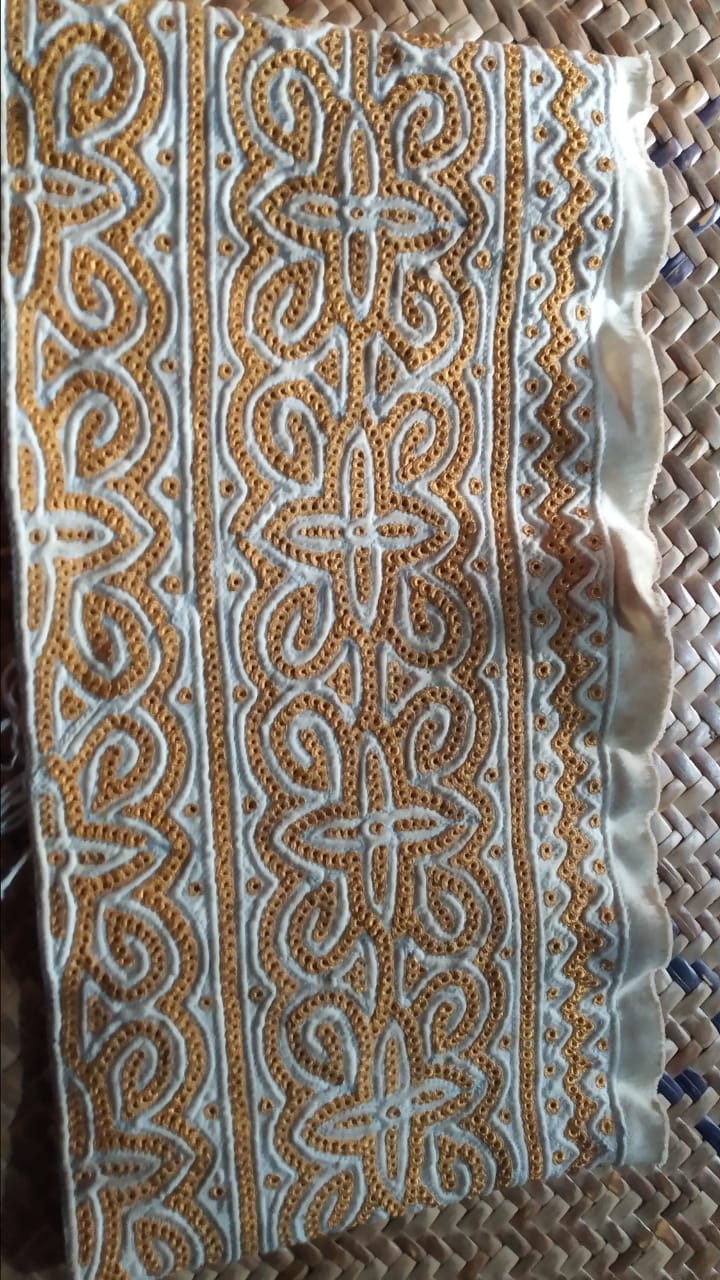 Omnai Traditional Kumma , Handwoven with Passion
