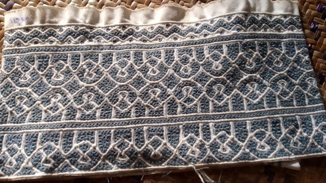 Special Omnai Handmade Kumma , Sophisticated Handmade Design