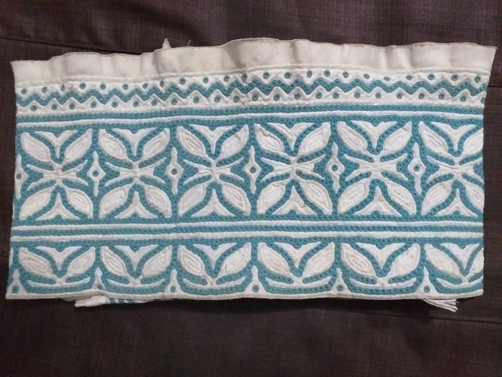Elegant Muscat Kumma ,Artisan-Made Omani Cap