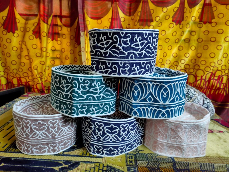 Men’s Traditional Omani Cap ,Computer Topi for Eid