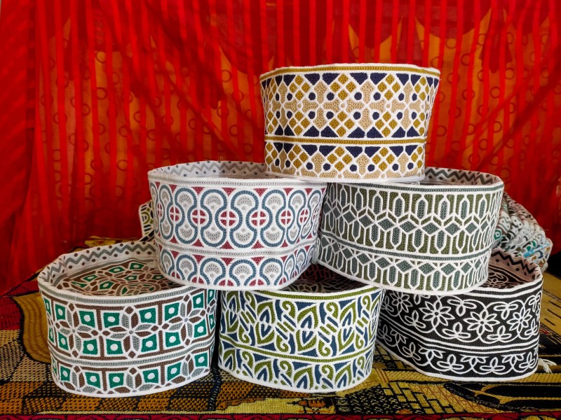 Elegant Omani Computer Cap ,Traditional Kumma for Men