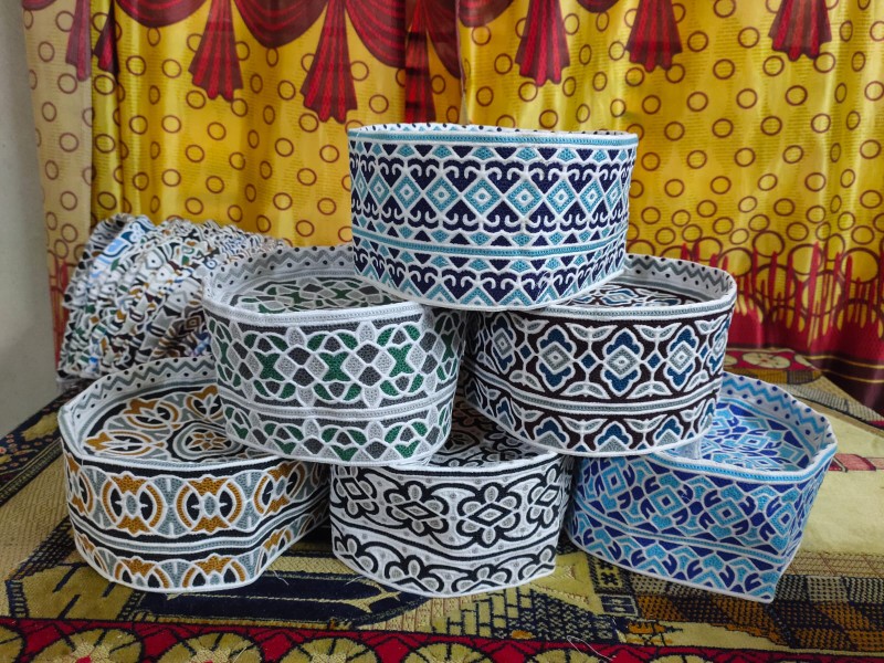 Traditional Omani Computer Cap Topi Kumma for Muslim Prayer