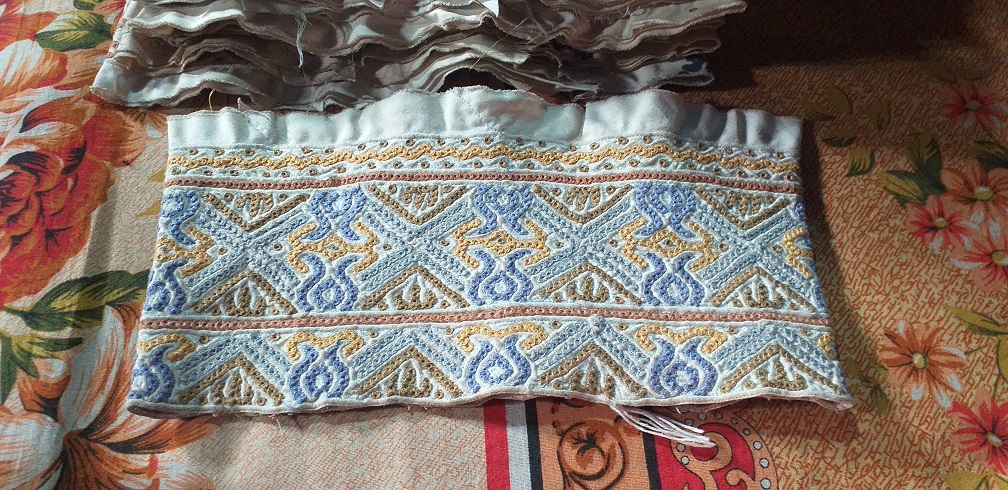 Handmade Kumma Available In Wholesale Quantity