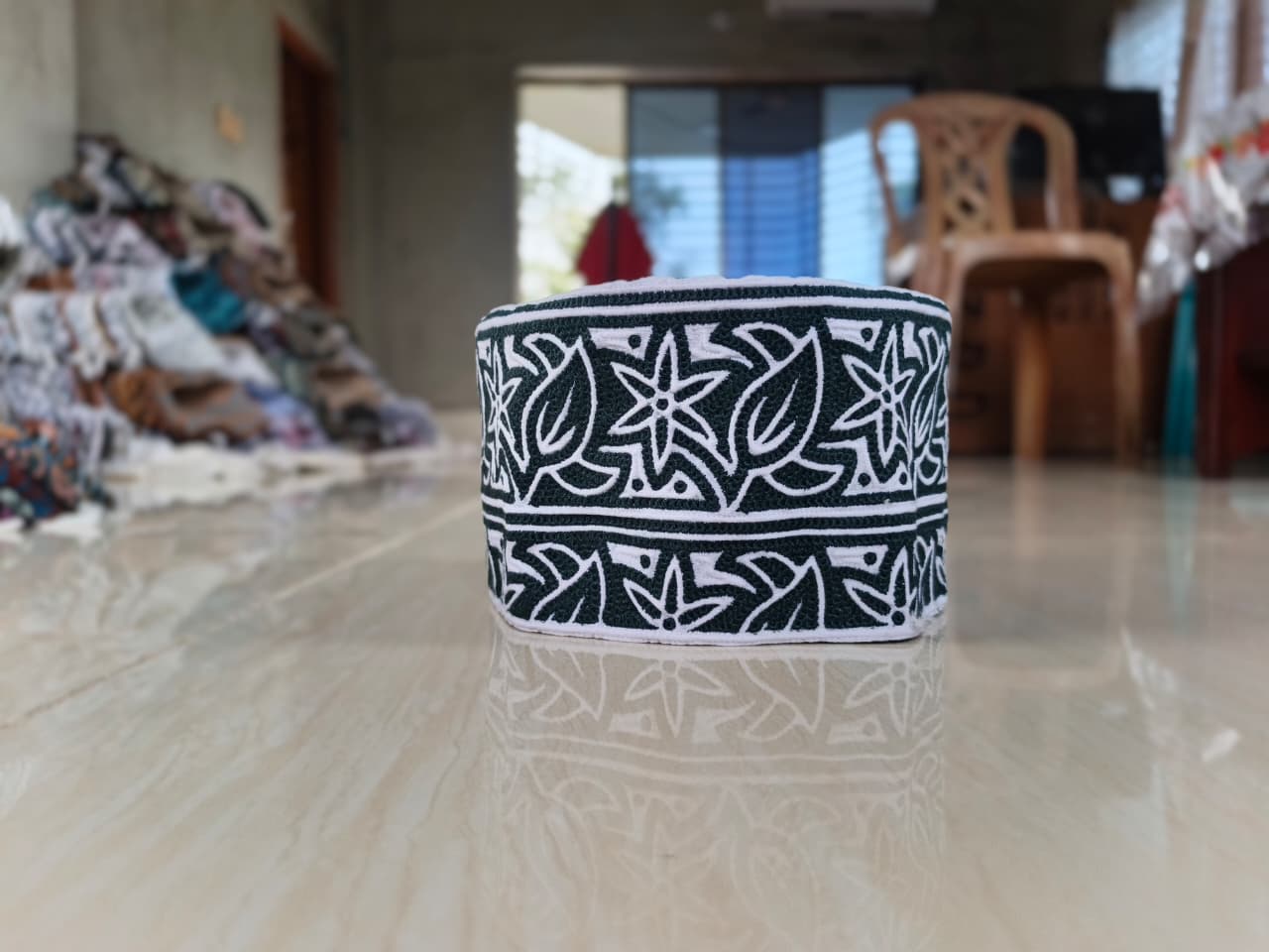 Royal White Omani Hat