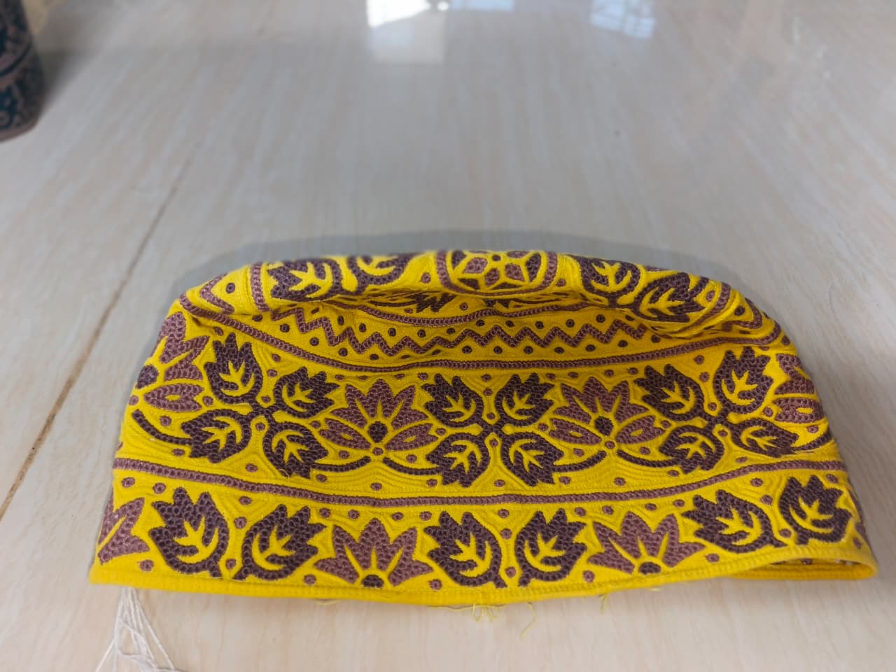 Traditional Arabic Embroidered Fabric Cap