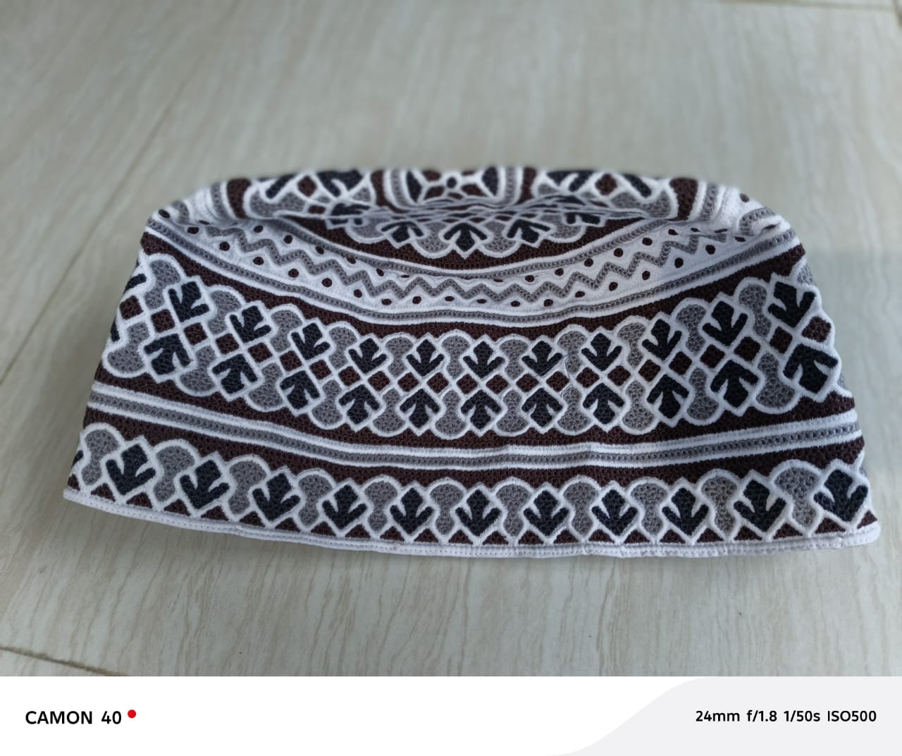 Traditional White Muslim Omani Kumma Cap Wholesale