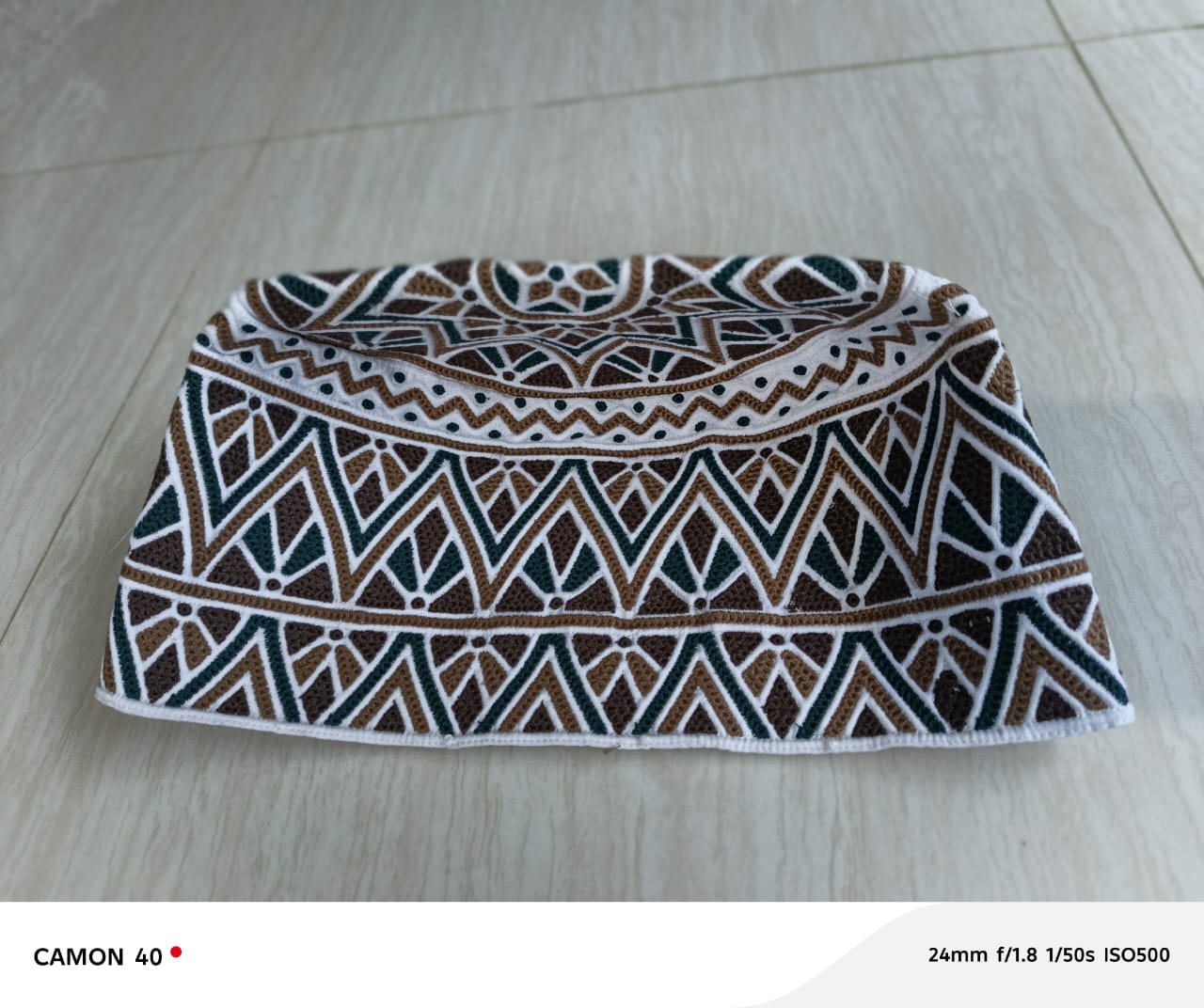 Elegant White Omani Cap for Prayer and Special Occasions
