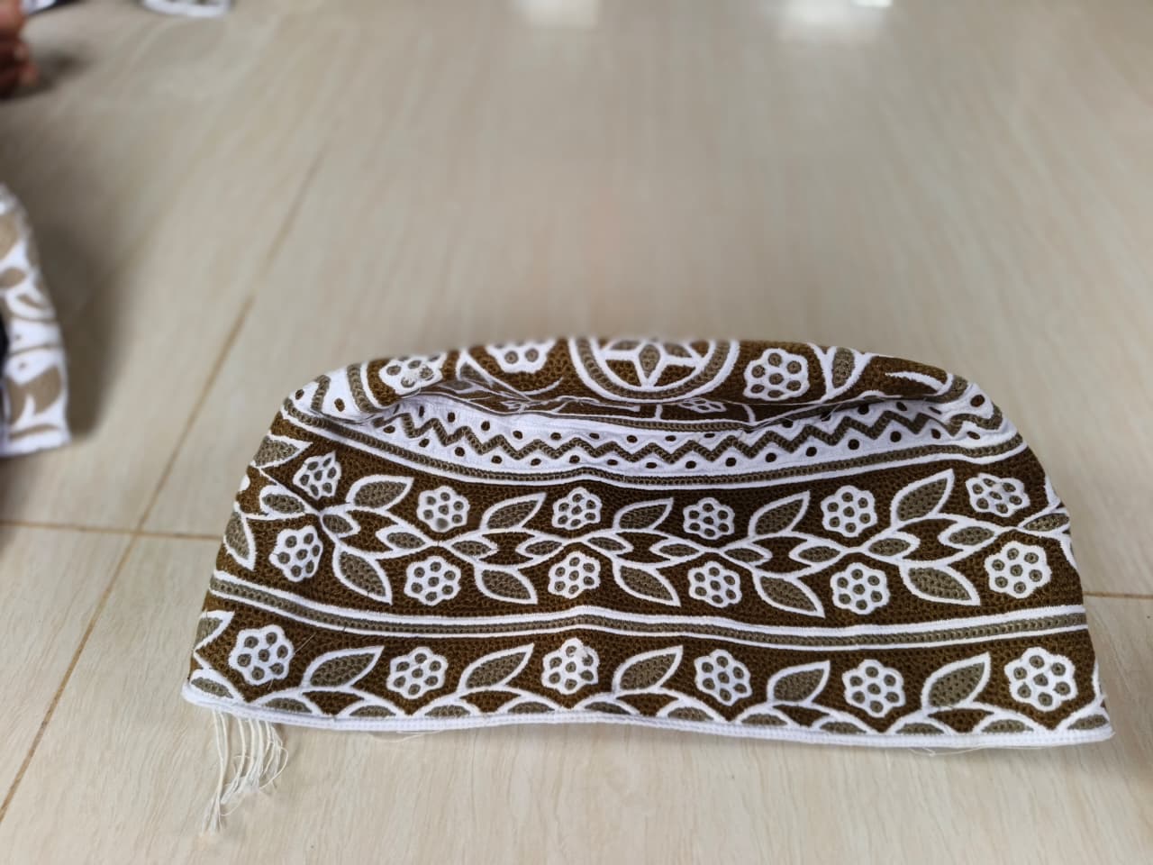 New Omani Kumma with Elegant Everyday Design