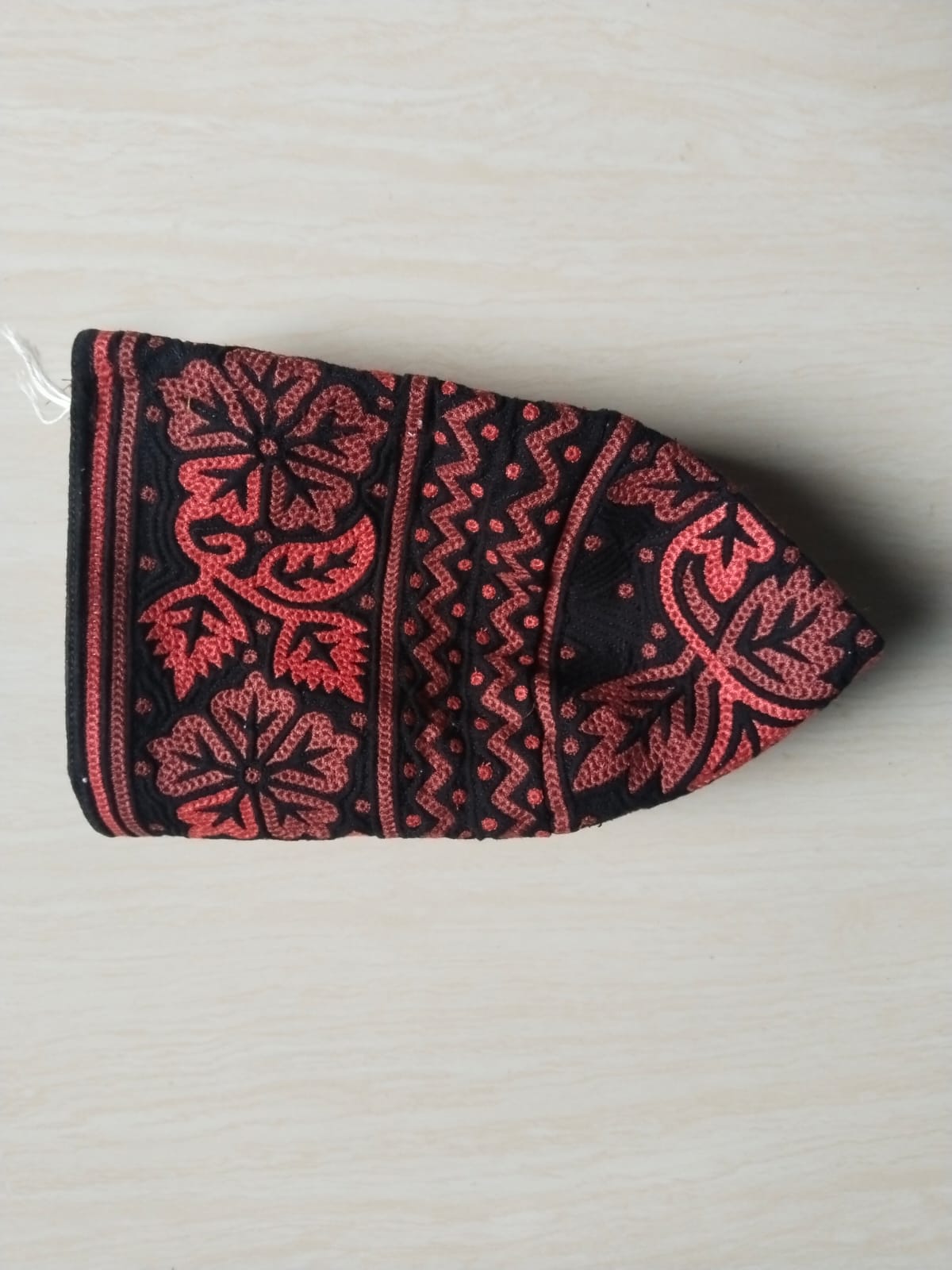 Omani Eid Cap Wholesale – Premium Kumma Cap for Eid & Special Occasions