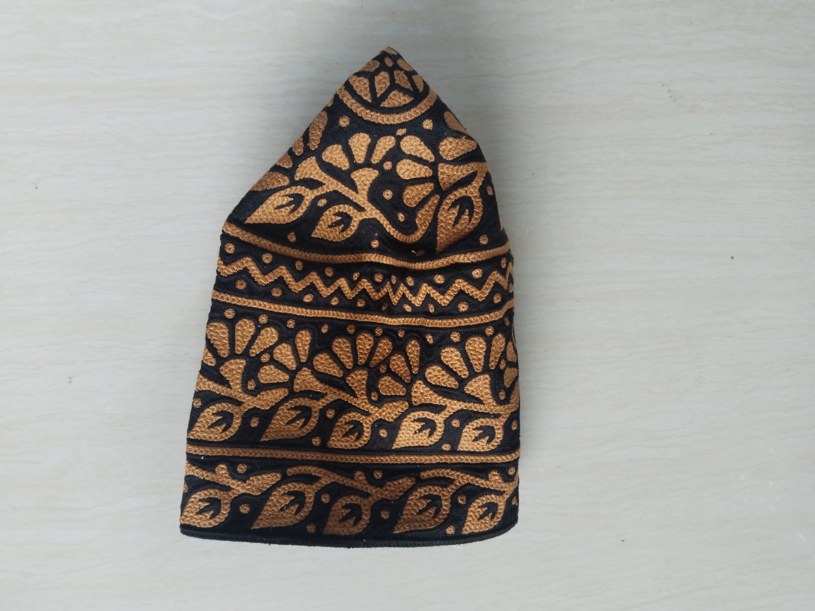 Premium Omani Cap for Distributors Wholesale – Traditional Kumma Headwear