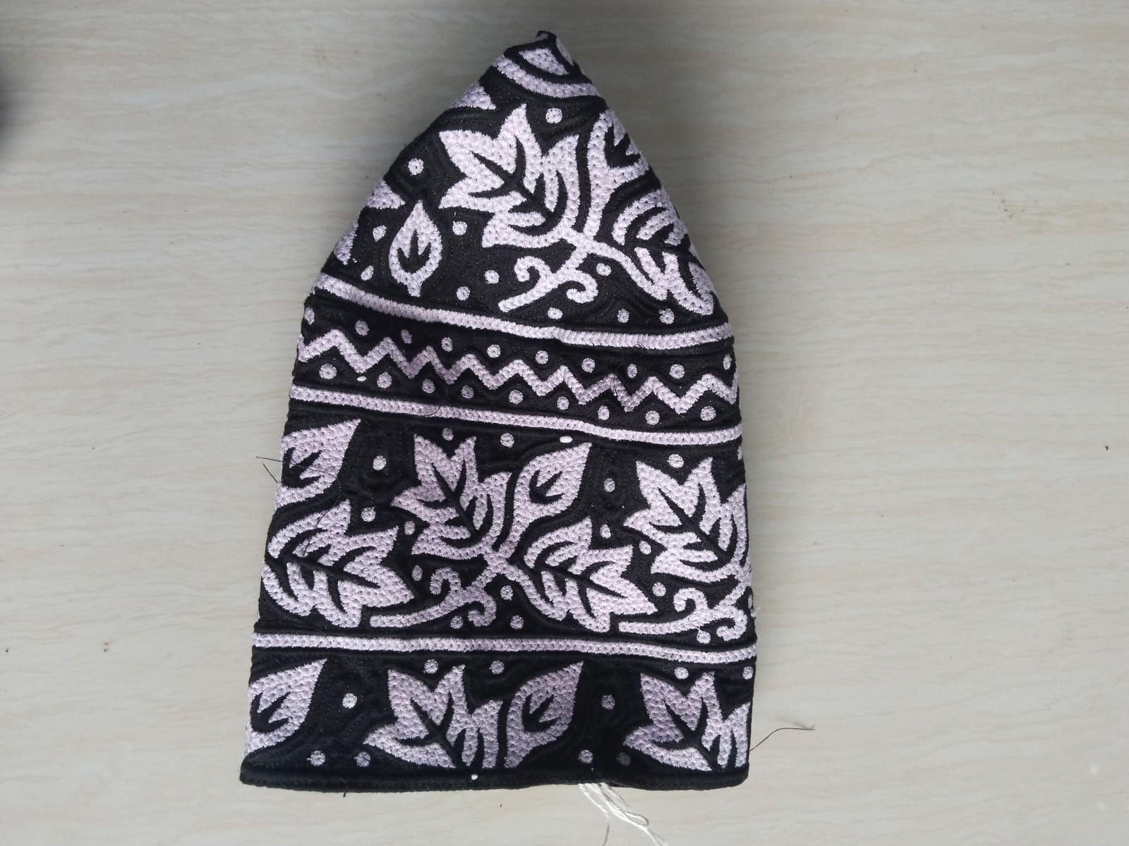 Premium Ramadan Muslim Cap Wholesale – Omani Style Prayer Cap