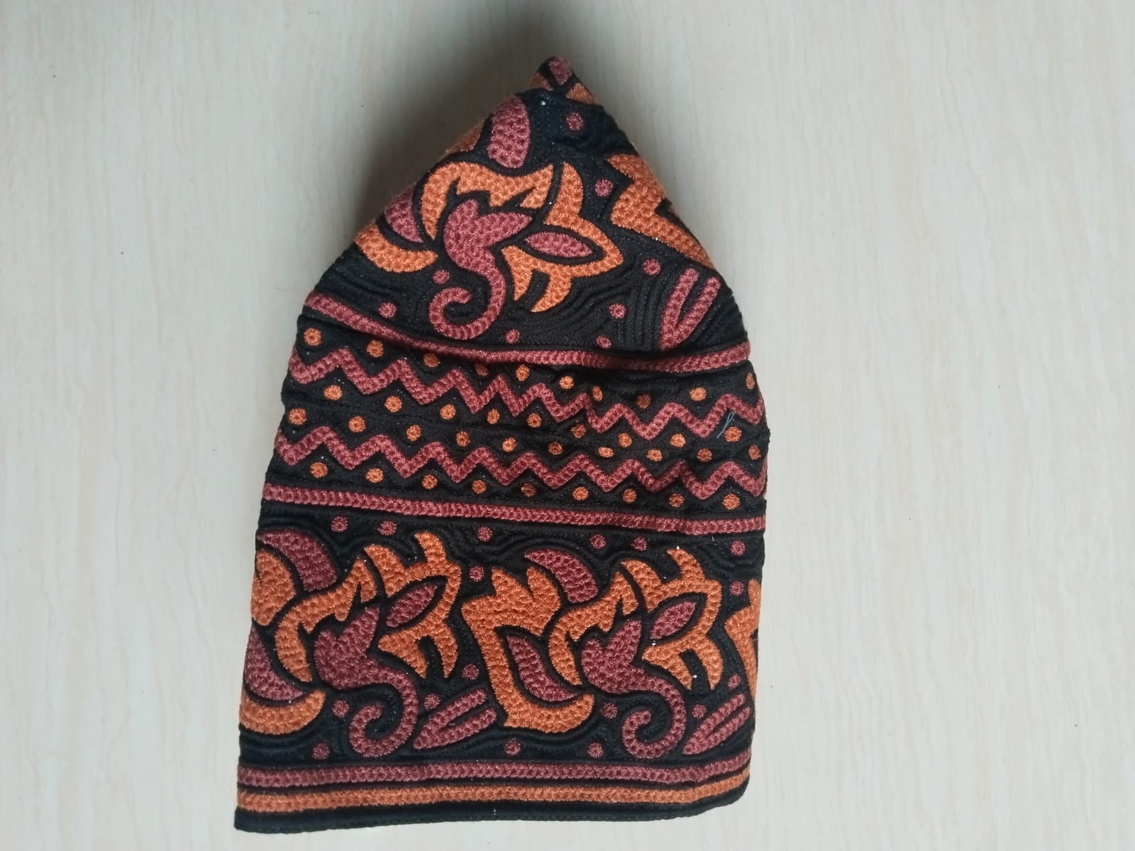 Luxury Golden Pattern Omani Prayer Cap