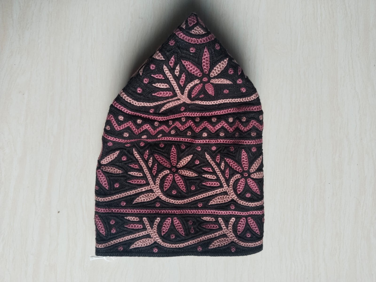 Royal Embroidered Omani Prayer Cap