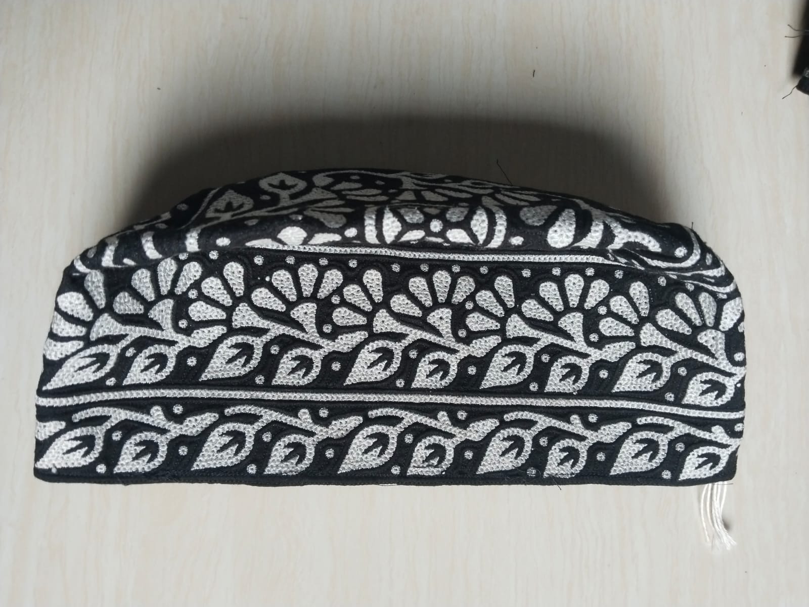 Black Omani Cap Bulk Supply Wholesale