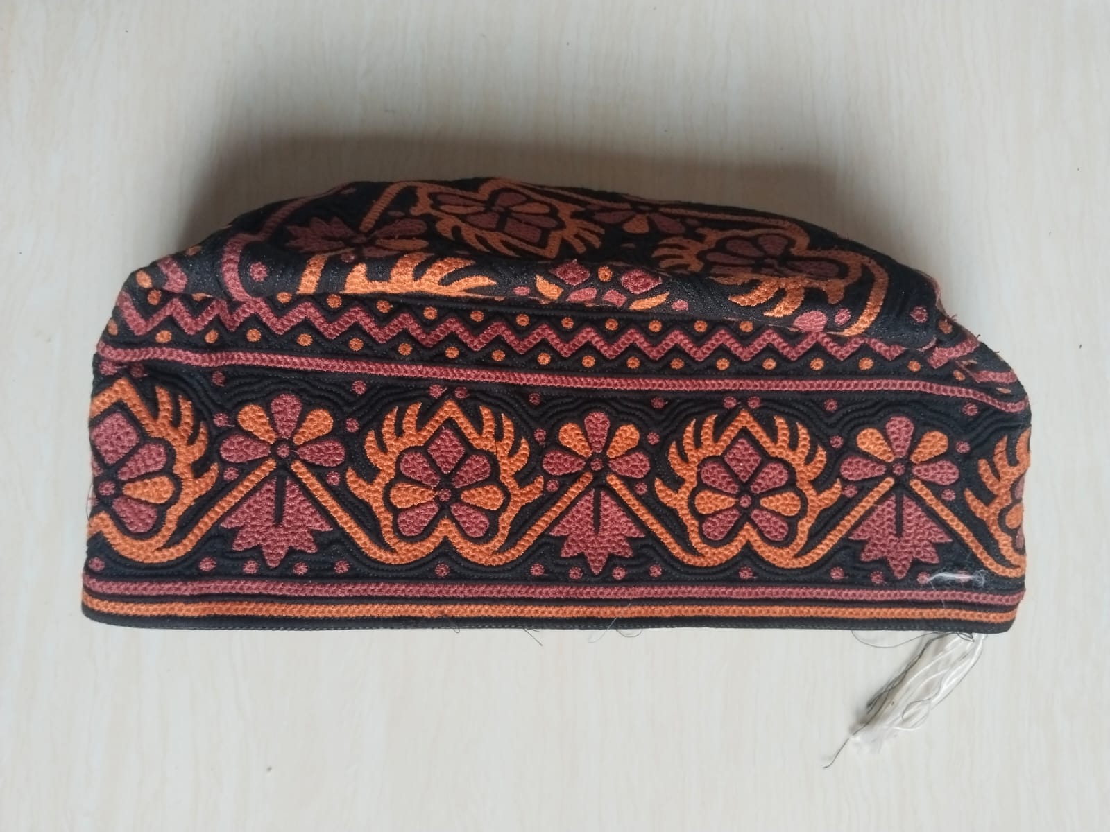Black Omani Cap Bulk Wholesale – Premium Traditional Muslim Cap