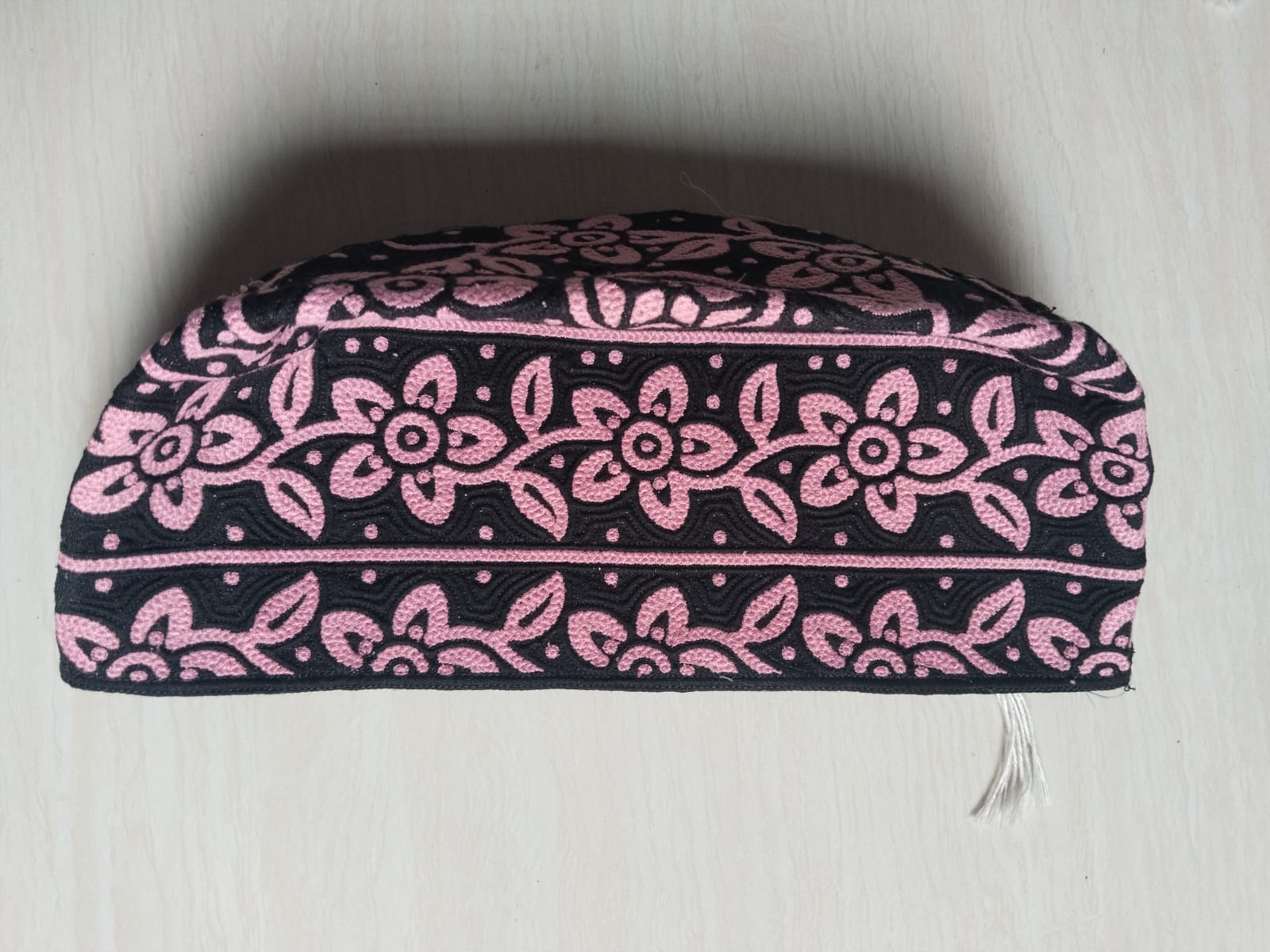 Black Omani Cap Wholesale for Retailers – Premium Muslim Cap