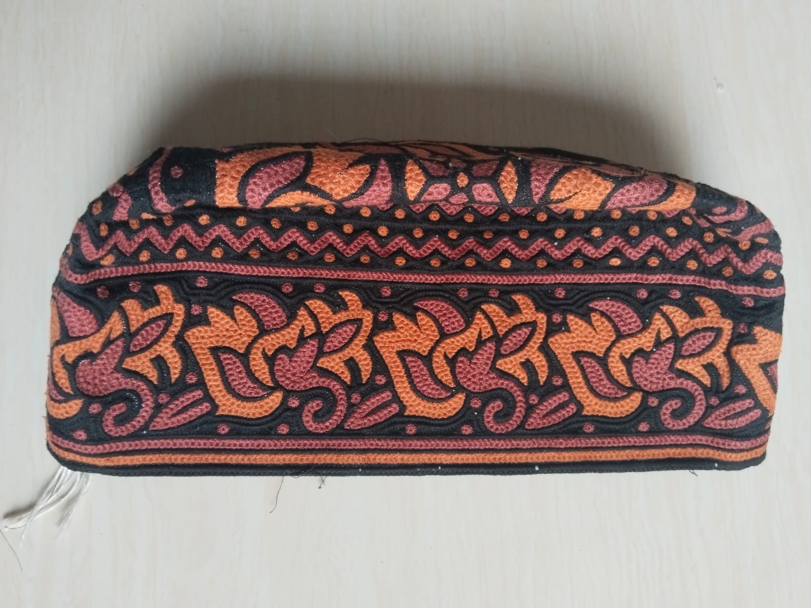 Premium Black Omani Cap Wholesale – Luxury Traditional Kumma