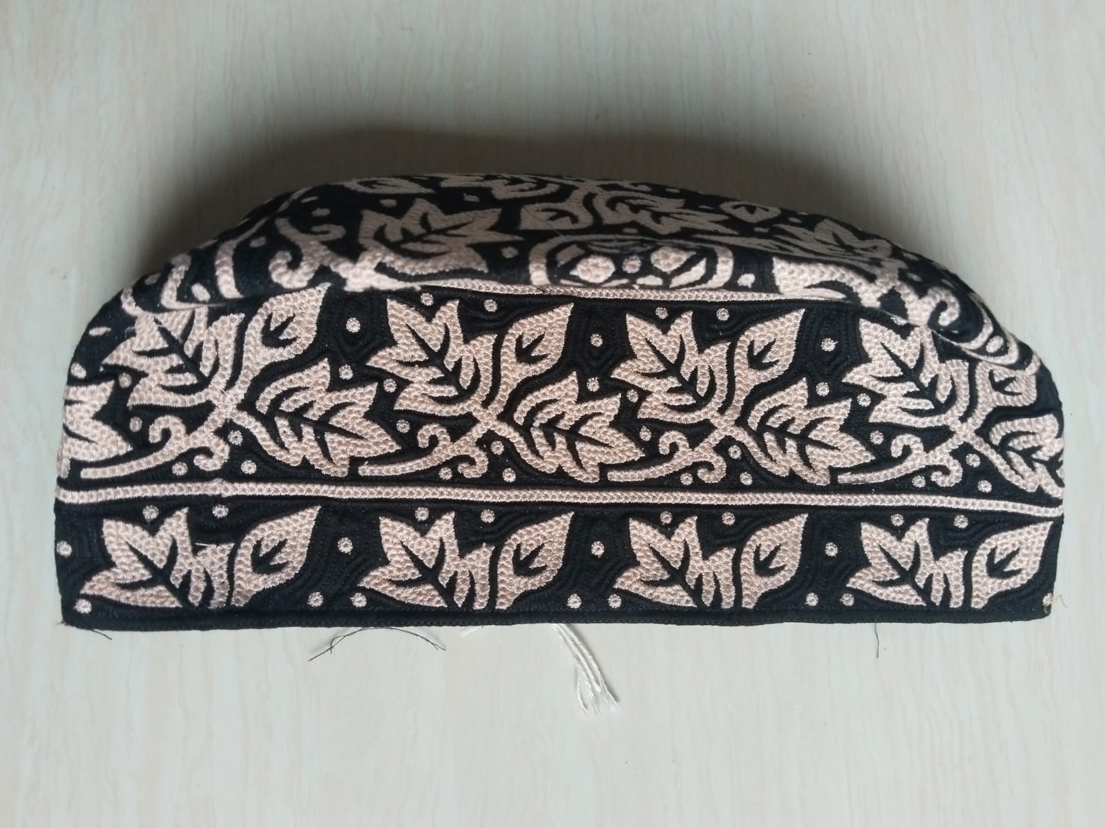 Black Omani Kumma Cap Bulk Supply