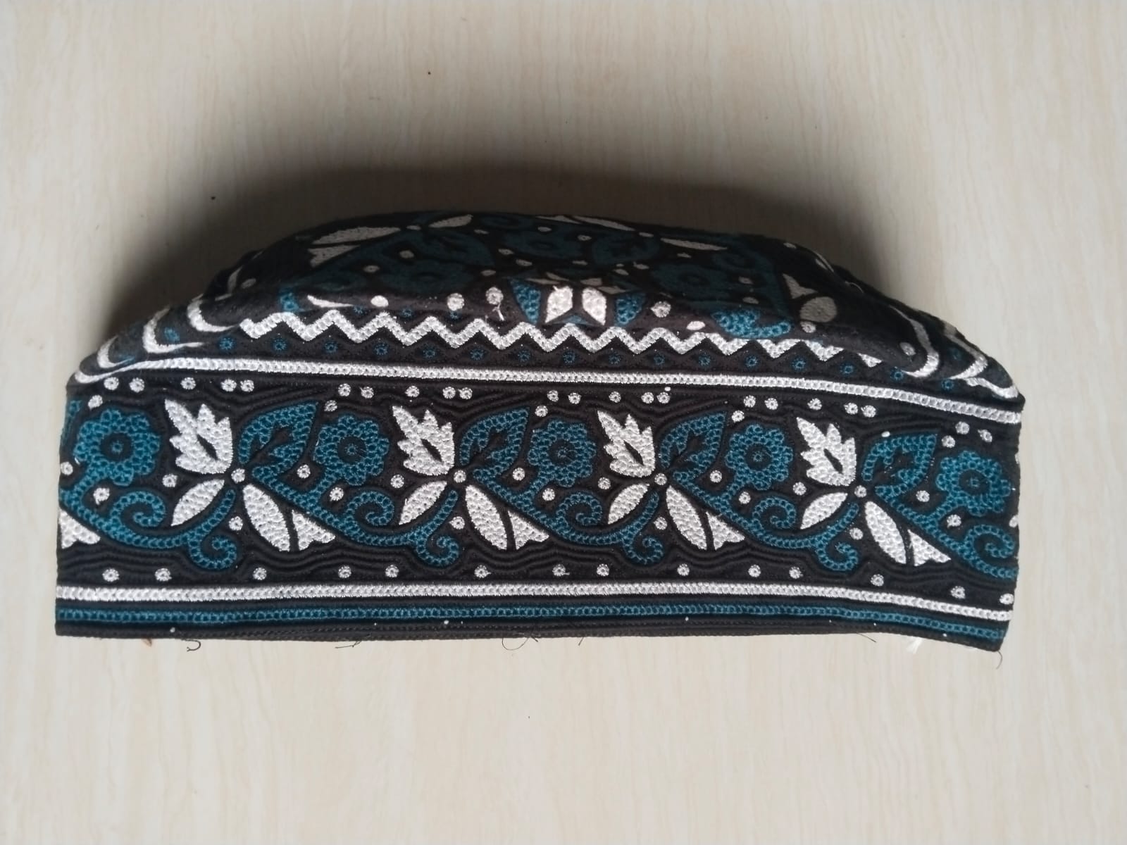 Black Omani Cap Wholesale for Resellers