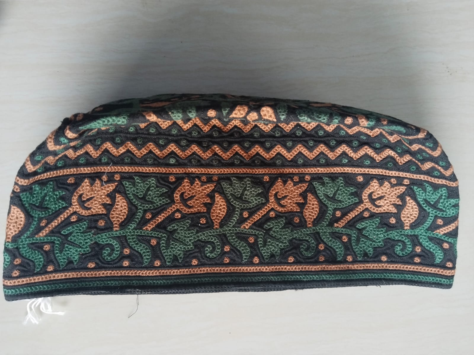 Black Omani Cap Wholesale for Global Retailers