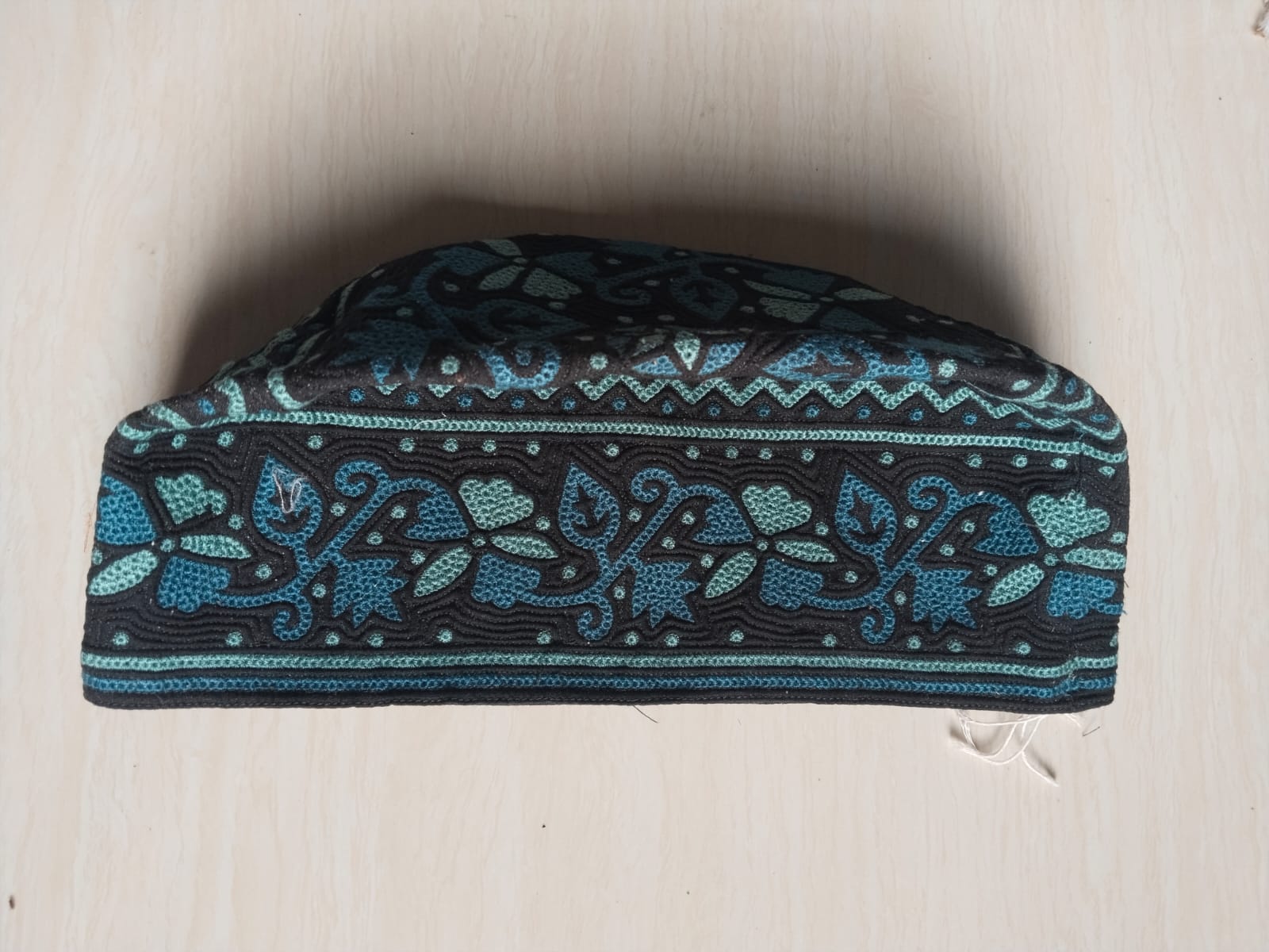 Black Omani Cap Wholesale for Islamic Clothing