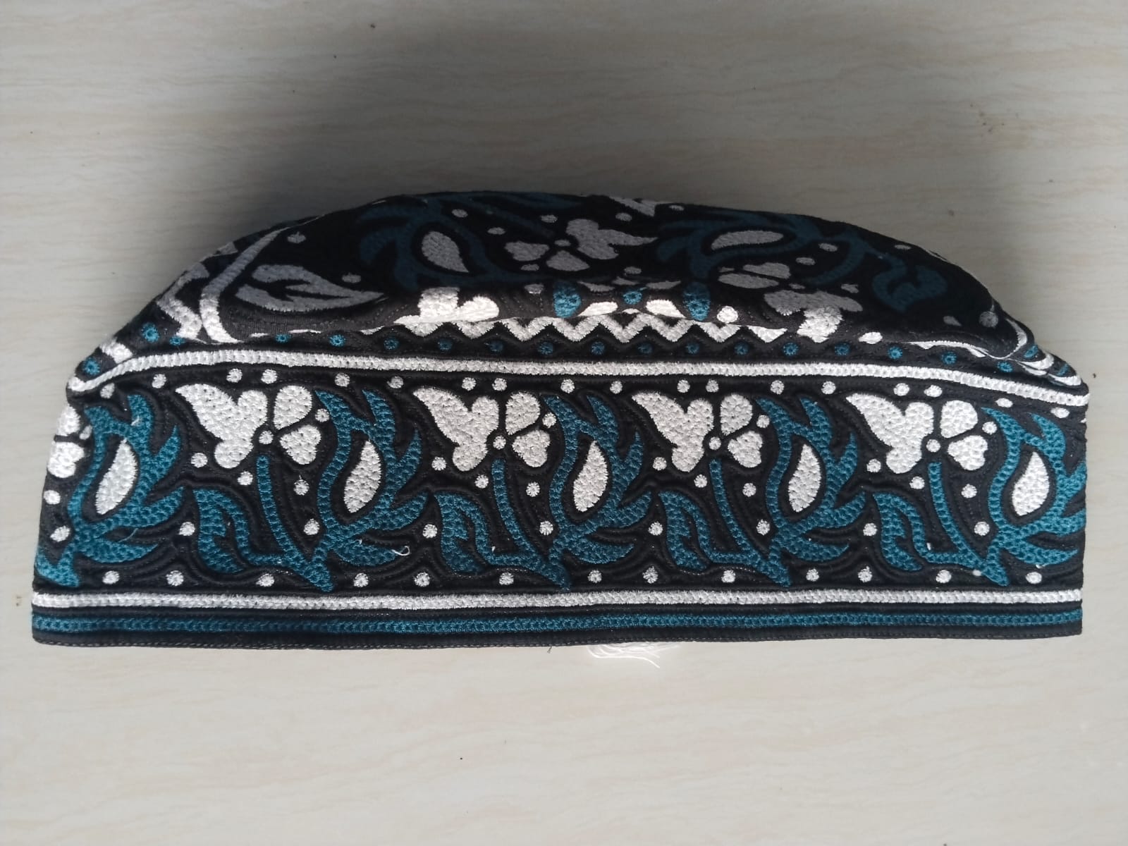 Black Omani Cap Wholesale for International Buyers
