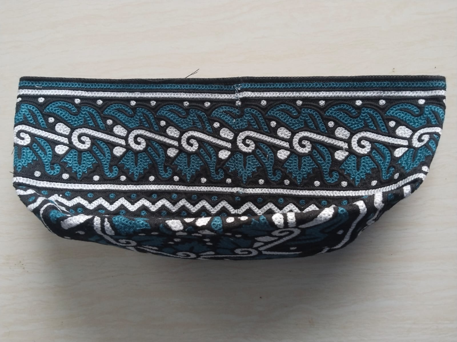 Minimalist Black Omani Traditional Cap Wholesale